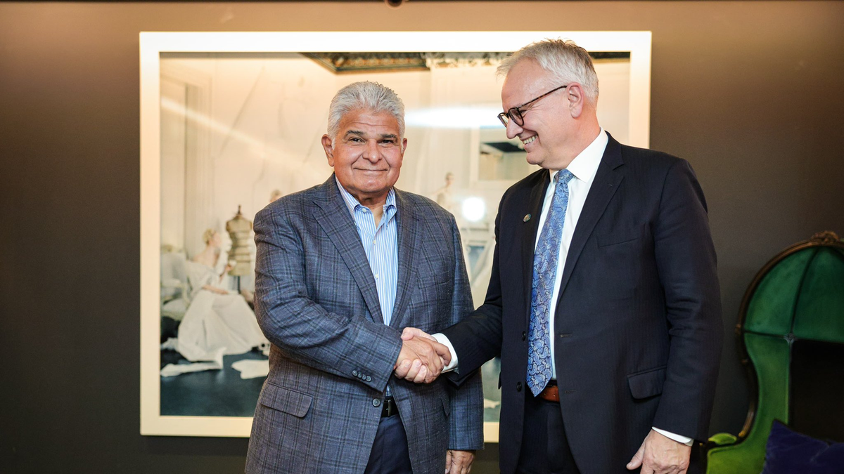 Presidente Mulino sostiene encuentro con Kristian Berg Harpviken, el director del Comité Noruego del Nobel de la Paz 2025. Presidente Mulino sostiene encuentro con Kristian Berg Harpviken, el director del Comité Noruego del Nobel de la Paz 2025.