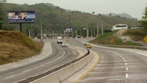 Cerrarán temporalmente la Autopista Panamá - Colón este martes