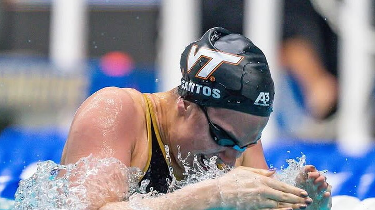 Nadadora panameña Emily Santos