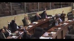 Todo lo que ocurrió durante la madrugada en la Asamblea