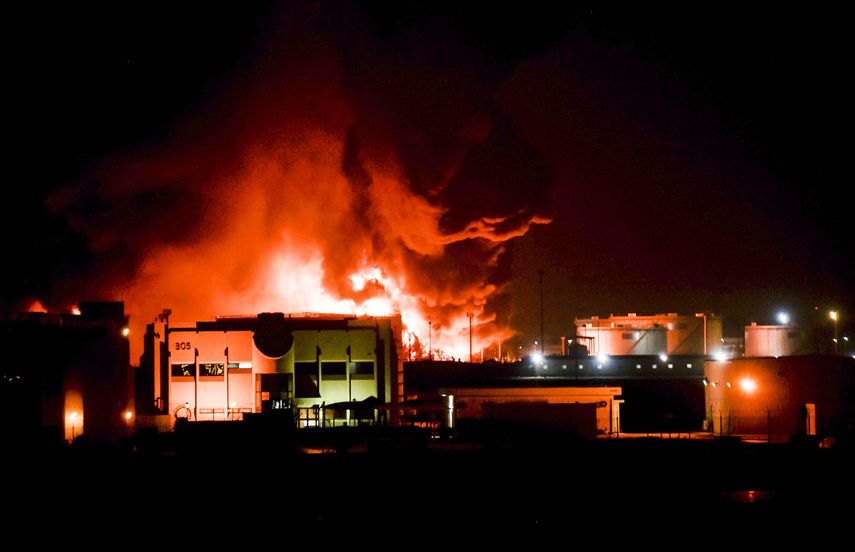 Los ataques se producen en un contexto de precios del petróleo.