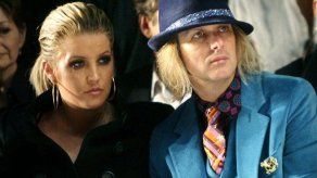 Presley nombra a mellizas Finley y Harper