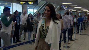 Solaris Barba regresa a Panamá tras coronarse como Miss Mundo América
