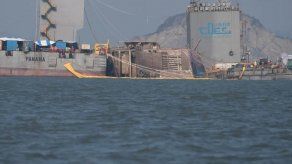 Tres años después del naufragio los restos del Sewol emergen en Corea del Sur