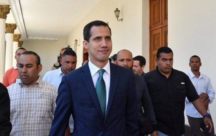 Guaidó, el milenial que desafía a Maduro con un nuevo estilo