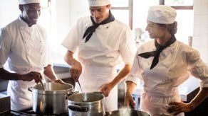Los chefs que trituran los prejuicios de género