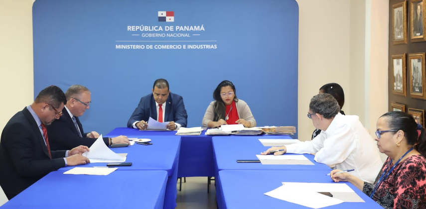 Aprueban 39 licencias a nuevos corredores de bienes raíces