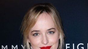 Dakota Johnson y Hunnam protagonizarán Cincuenta sombras de Grey