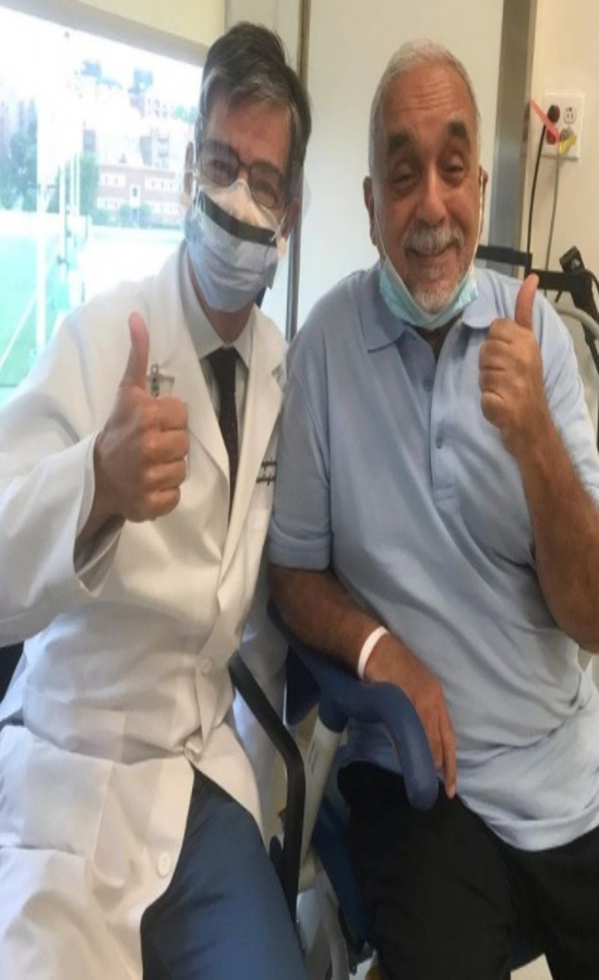 Willie Colón reaparece tras sufrir accidente, asegura tener esperanzas para regresar pronto