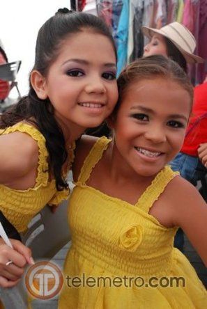 En el camerino de la 2da cantadera