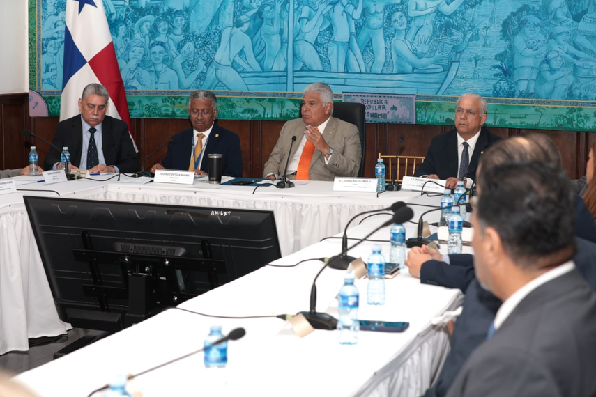 Gobierno confirmó que estudiantes accederán a becas del Centro de Especialidades Agropecuarias.