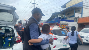 ¡Alerta! Policía evacua a estudiantes en escuela de Pedregal tras posible