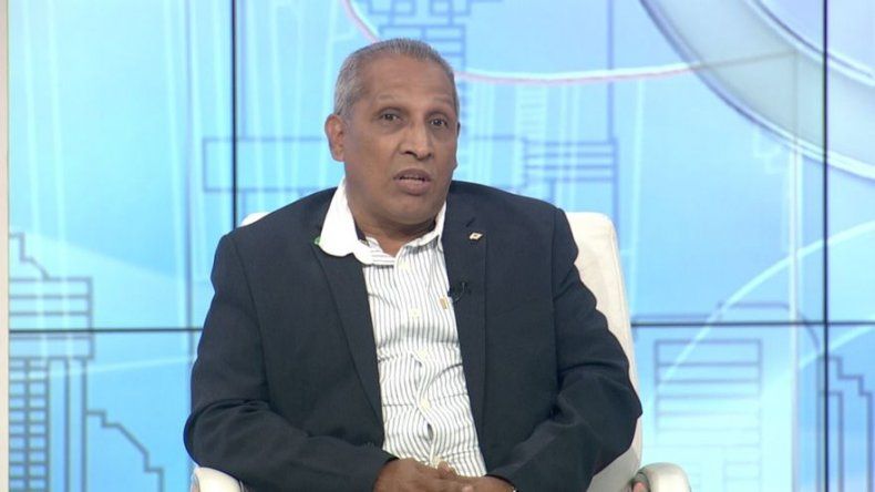 Médicos Veterinarios mantienen huelga de brazos caídos