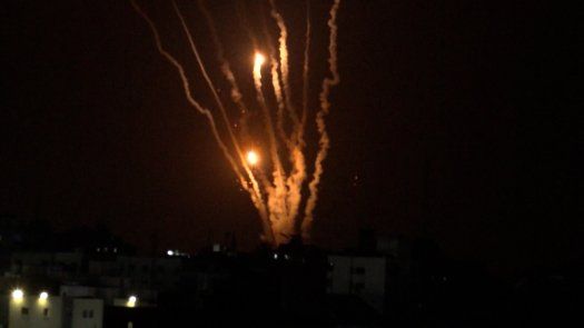 Bombardeos israelíes contra Gaza y cohetes de la Yihad Islámica contra Israel
