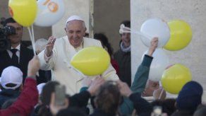 Bergoglio habría salvado a muchos en la dictadura