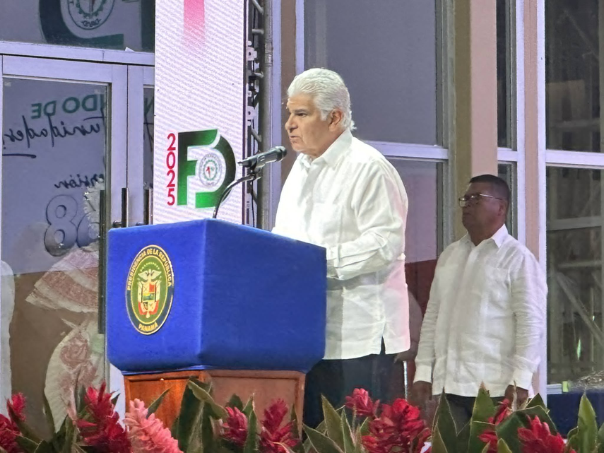 El pesidente Mulino anuncia novedades del tren Panamá - David - Frontera y proyectos en Chiriquí.
