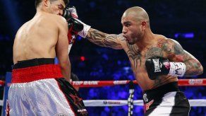 Cotto noquea a Maravilla Martínez y le arrebata faja mundial peso mediano