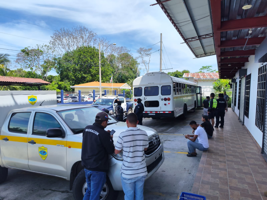 Migración captura más de 10 migrantes ilegales