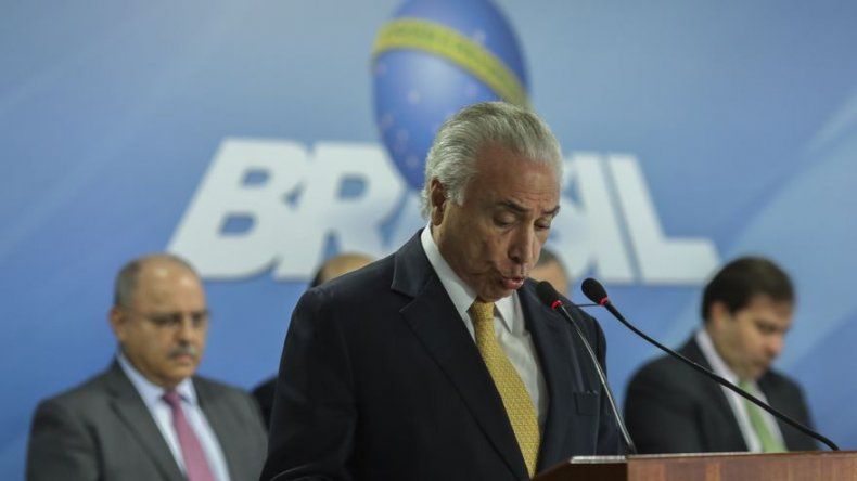 Temer ordena inédita intervención del ejército contra la inseguridad en Rio