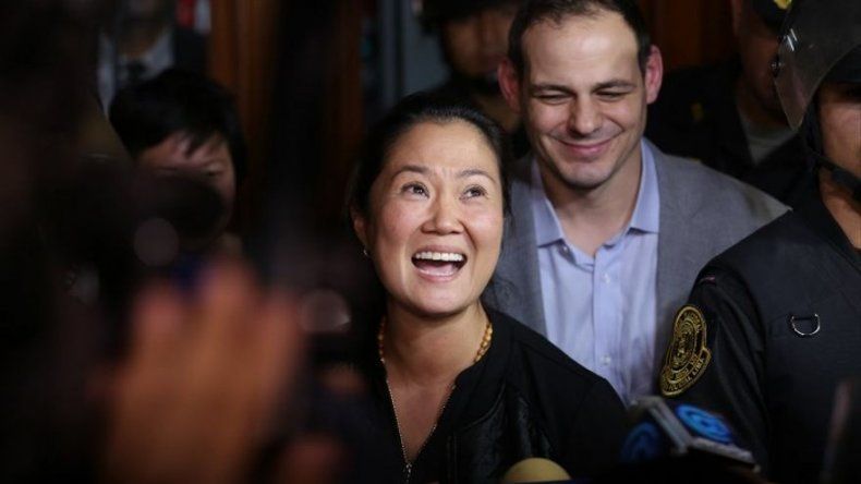 Keiko Fujimori critica a fiscal por usar chat para pedirle prisión preventiva