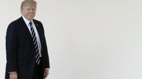 Trump firma ley que podría afectar privacidad en internet