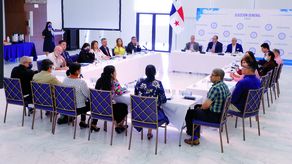 Reunión entre el Tribunal Electoral y Meduca para elecciones generales de 2024.