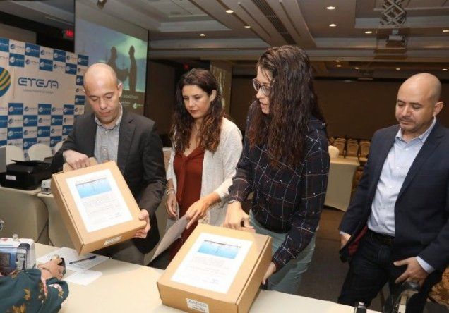 Cinco grupos internacionales precalifican para Cuarta Línea de Transmisión Eléctrica