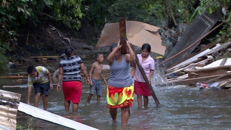 Reubican A Familias Que Vivían A Orillas Del Río Tapia