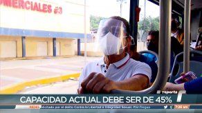 Reiteran uso obligatorio de caretas en el transporte público a partir del lunes