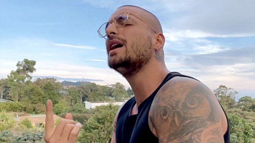 ¡Adiós a Kim! Maluma se deja ver con otra mujer en Miami