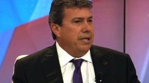 Vengo a trabajar, yo no soy de estar firmando documentos, Arosemena