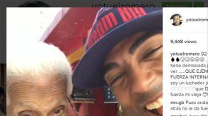 Yotuel Romero celebra la vitalidad de su abuela bailonga a los 92 años