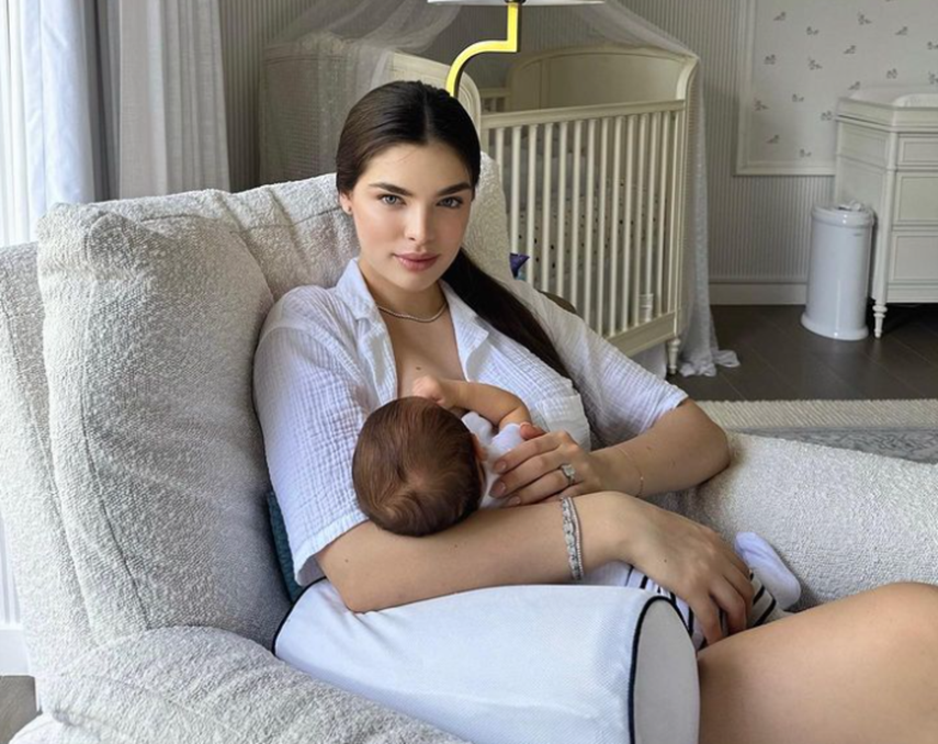 Nadia Ferreira muestra el rostro de su primogénito a 9 meses de haber nacido