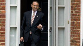 Trump dice que prefiere no despedir a Rosenstein
