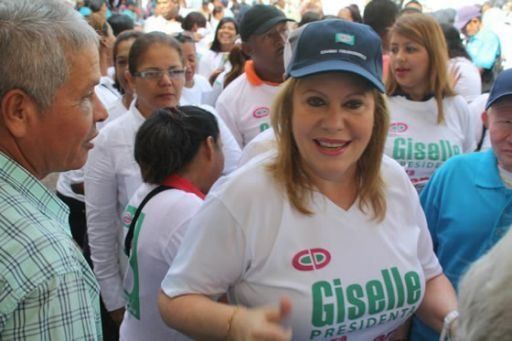 Burillo dispuesta a ir a la Asamblea para explicar contratos de AMPYME