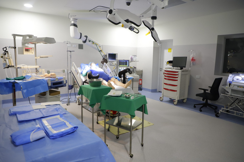 CSS entrena a personal en centro de simulación clínica