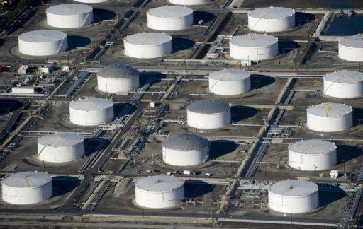 Irán suspenderá exportación de petróleo si actuales clientes no pagan