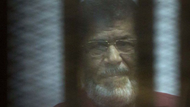 Dictan nueva sentencia a Morsi por insultar a judicatura