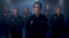 La estatura promedio de de las mujeres en España es de 1.63 metros.