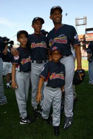 Mo, diecinueve años de historia