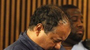 Acusado de raptar a jóvenes durante 10 años afronta cerca de mil cargos