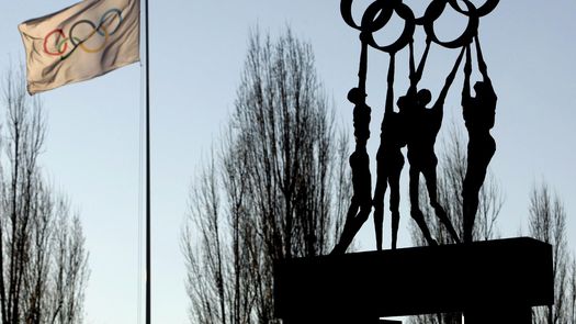 COI anuncia que sólo las mujeres biológicas podrán participar en disciplinas femeninas. COI anuncia que sólo las mujeres biológicas podrán participar en disciplinas femeninas.