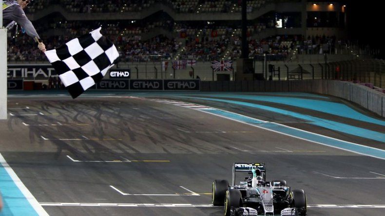 Rosberg ganó en Abu Dabi la última carrera del Mundial de Fórmula Uno