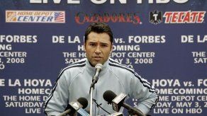 De La Hoya comienza su adiós al boxeo