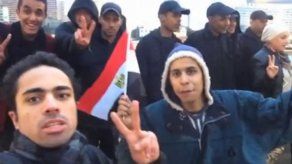 Video de burla a policías en Egipto prolifera por internet