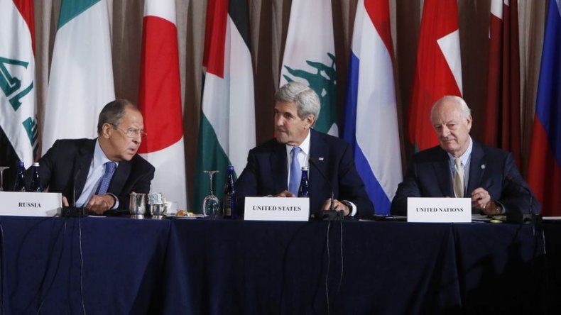 EEUU, Rusia siguen intentando revivir alto el fuego en Siria