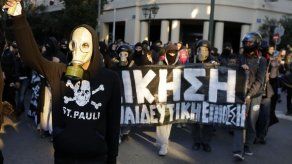 Violentas protestas en dos ciudades griegas