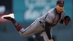 Arizona anota 10 carreras en el 4to