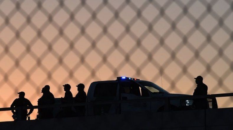 Comienza en Texas construcción de nuevo muro para frenar inmigración clandestina