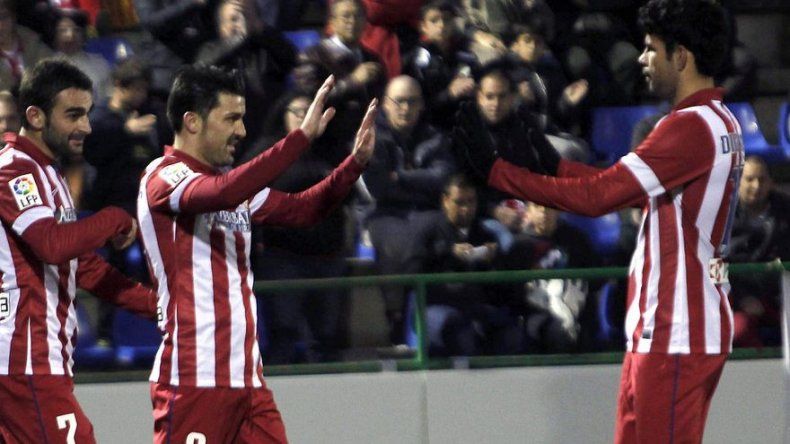 Atlético se pone líder provisional con triunfo ante Levante